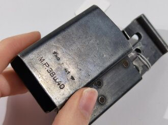 Magazinlader MP38 und 40 der Wehrmacht, ordentlich gestempelt und datiert 1941