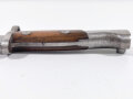 Jugoslawien, Seitengewehr  Modell 1924 mit Koppelschuh, nummerngleich, Gesamtlänge 54 cm,