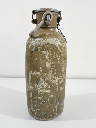 5 Liter Trinkwasser Kanne der Wehrmacht. Originallack, datiert 1941