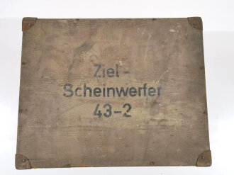 Ziel Scheinwerfer 43-2 der Wehrmacht. Leerer Kasten, Originallack