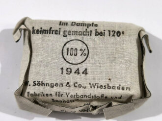 Verbandpäckchen,  kleine Ausführung für Verbandkasten, datiert 1944