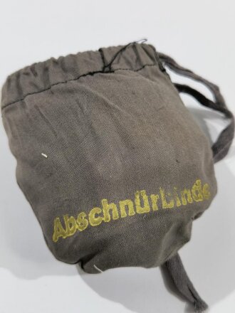 Abschnürbinde in Hülle,  für den Verbandkasten der Wehrmacht, datiert 1944