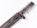 1.Weltkrieg, Ersatzseitengewehr 88/98 Eisengriff, Blechprägescheide mit Farbresten,  Gesamtlänge 46 cm,