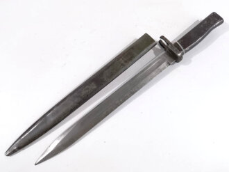 1.Weltkrieg, Ersatzseitengewehr 88/98 Eisengriff, Scheide  Originallack ,  Gesamtlänge 45,3 cm,