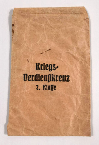 Verleihungstüte für das Kriegsverdienstkreuz 2....