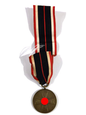 Kriegsverdienstmedaille 1939 am Band, Buntmetall