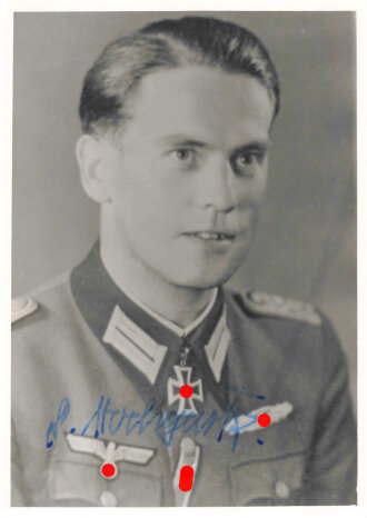Deutschland nach 1945, Ritterkreuzträger Günther Hochgartz, eigenhändige Unterschrift auf Reprofoto