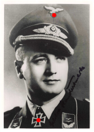 Deutschland nach 1945, Ritterkreuzträger Dr. Gerhard Hundertmark, eigenhändige Unterschrift auf Reprofoto