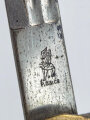 Preussen, Infanterie Offiziersdegen IOD Modell 1889 mit Klappkorb, vernickelte Klinge,  plastische Verzierungen an Knauf und Bügel, Hersteller P.O&C Solingen, insgesamt wackelig, war sicherlich mal auseinander um gereinigt zu werden. Scheide überlackiert