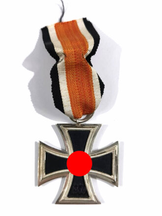 Eisernes Kreuz 2. Klasse 1939 ohne Herstellermarkierung, Magnetisch, Hakenkreuz mit voller Schwärzung, sehr guter Zustand