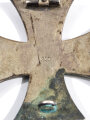 Eisernes Kreuz 1. Klasse 1914, Rückseitig mit 800er Silber Stempel, gewölbtes Stück, Kern magnetisch. Ungereinigt