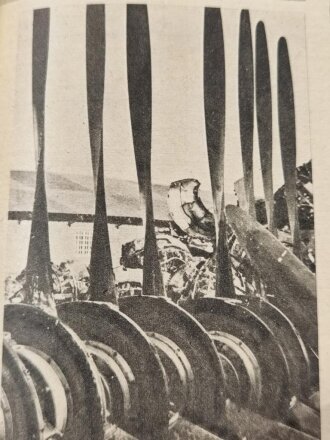 Der Adler "Panzerbrecher Ju 87", Schulausgabe , 2. April-Heft 1944