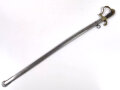 Niederlande, Löwenkopfsäbel mit Messinggefäß, vernickelte "Yzerhouwer" Klinge mit leichten Schlagspuren", Scheide mit Schlagspuren ehemals vernickelt mit einem Tragering, Klinge klemmt etwas beim Ein-und Ausziehen,