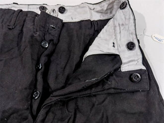 Hitlerjugend, schwarze , kurze Hose. Das RZM Etikett ausgeschnitten. Wohl ungetragenes Stück