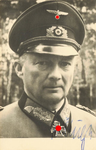 Generalfeldmarschall von Kluge, Originales Foto im Ansichtskartenformat mit eigenhändiger Unterschrift