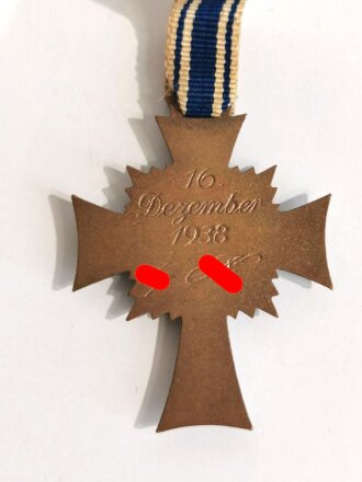 Ehrenkreuz der Deutschen Mutter ( Mutterkreuz ) in Bronze, sehr guter Zustand