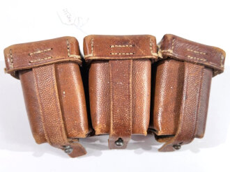 1.Weltkrieg Patronentasche, getragenes Kammerstück, datiert 1915, Farbflecken