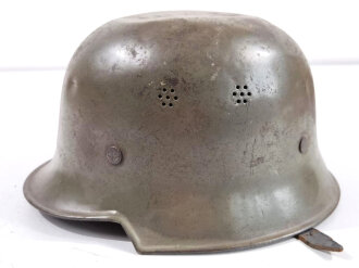 Stahlhelm für Technische Nothilfe. Grüner...