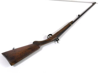 Frankreich/ Spanien Perkussionsjagdgewehr 19 Jahrhundert, glatter Achtkantlauf Kaliber ca. 15 mmm, Ladestock fehlt, Gesamtlänge 136,5 cm