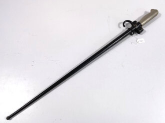 Frankreich, Seitengewehr für Lebelgewehr Modell 1886 mit Parierhaken,  sogenanntes Epee Bajonett, 4-kantige Klinge, vernieteter Weißmetallgriff,