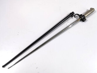 Frankreich, Seitengewehr für Lebelgewehr Modell 1886 mit Parierhaken,  sogenanntes Epee Bajonett, 4-kantige Klinge, vernieteter Weißmetallgriff,