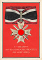 Farbige Propaganda Postkarte "Ritterkreuz des Kriegsverdienstkreuzes mit Schwertern"