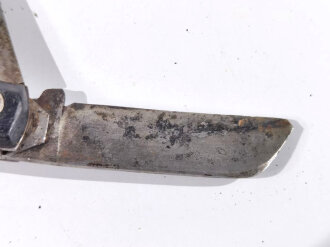 British 1943 dated military pocket knife, made by A.Jallen & Sons Sheffield. Works just fine, uncleaned