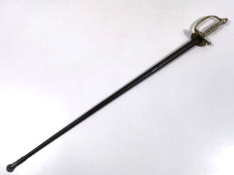 Frankreich, Degen für Unteroffiziere Modell 1887 " Chasseurs ", Dreieckklinge, Neusilbergefäß mit Klappkorb und aufgelegtem Horn, Stahlscheide leicht narbig