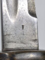1.Weltkrieg, Ersatzseitengewehr 88/98 Eisengriff,  gekürzte Parierstange, Abnahmemarke auf Klinge, Klinge mit Hohlkehle spitz auslaufend,, neuzeitlich lackiert
