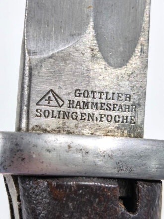 1.Weltkrieg Seitengewehr Modell 84/98 , Abnahmestempel auf Klingenrücken W 17 , Hersteller Gottlieb Hammesfahr Solingen Foche, Klinge feldmäßig angeschliffen,