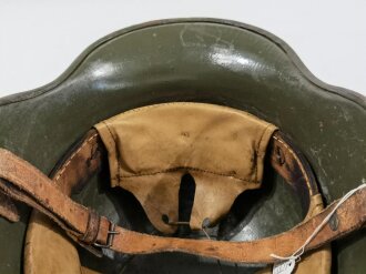 1.Weltkrieg Stahlhelm. Die Glocke Original, alles andere neuzeitlich ergänzt "St 66" Einzelstück aus Sammlungsauflösung