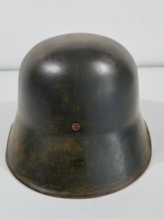 1.Weltkrieg Stahlhelm mit Ohrenausschnitt. Neuzeitliche REPRODUKTION . Einzelstück aus Sammlungsauflösung