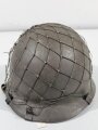 Deutschland nach 1945, Stahlhelm Bundeswehr  mit Tarnbezug. gebraucht, Originallack