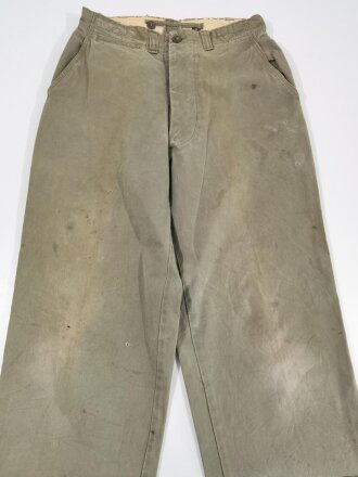 U.S. WWII Modell 1943 field trousers. Well used, Waist...