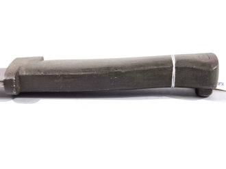 1.Weltkrieg,  Ersatzseitengewehr Modell  88/98 mit  Stahlblechscheide, gegossener  Eisengriff  mit  Durchbruch, Laufkralle entfernt,   kein Reinigungsloch, Klinge gereinigt, Abnahmestempel verputzt