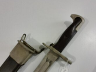 U.S. 2.Weltkrieg, Seitengewehr für M1 Garant, Hersteller "UC " Metallteile narbig und neuzeitlich lackiert