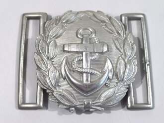 Kriegsmarine, Schloss für die Schärpe der Beamten. Aluminium, Höhe 59mm, Hersteller FLL