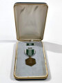 U.S. Military Merit Medal, cased, aus Raucherhaushalt