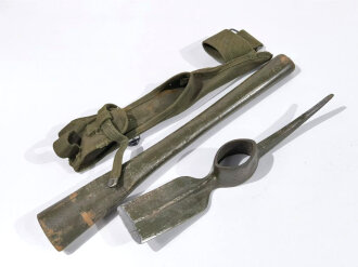 U.S. 1944 dated pick mattock intrenching tool. Original...