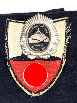 Deutscher Reichskriegerbund Kyffhäuser ( DRKB )  Armbinde mit aufgelegtem Ehrenzeichen 2.Klasse