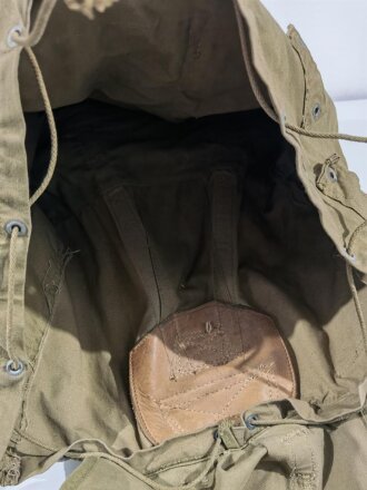 U.S. Army Modell 1942 Mountain Backpack, dated 1942. Used, uncleaned