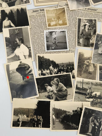 Gruppe Fotos  und Papiere einer Angehörigen im Reichsarbeitsdienst weiblich. 53 Fotos