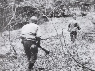 "Schlacht in den Ardennen" Die Offensive-Dezember 1944, DIN A4, 192 Seiten, aus Raucherhaushalt