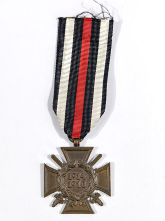 Ehrenkreuz für Frontkämpfer am Band, Rückseitig mit Hersteller " R.V.24. Pforzheim "