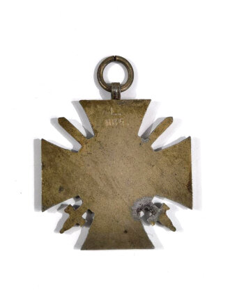Ehrenkreuz für Frontkämpfer, Rückseitig mit Hersteller " L. NBG "
