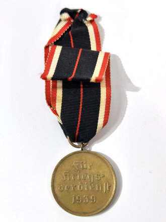 Kriegsverdienstmedaille 1939 am Band