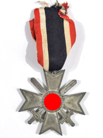 Kriegsverdienstkreuz 2. Klasse mit Schwertern am Band, im...