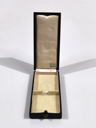 Ehrenkreuz der Deutschen Mutter ( Mutterkreuz ) in Gold mit Band im Etui, Hersteller Wilh. Deumer, Lüdenscheid