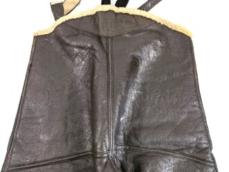U.S. WWII Army Air Force , Type B-1 sheepskin bomber  flight pants. Good condition, uncleaned, size Large Bundweite 52cm