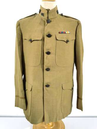 U.S. WWI officers tunic, member of the Quartermaster Corps, two overseas chevrons